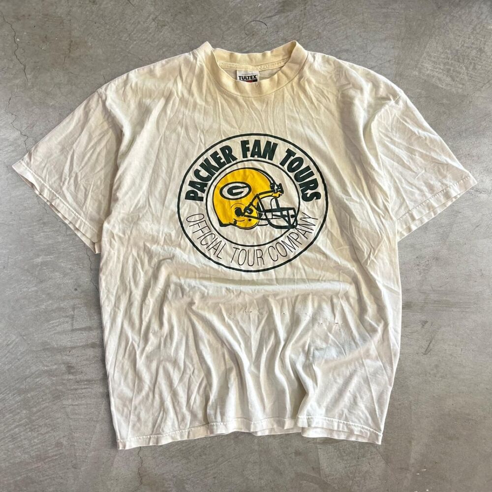 Vintage 90s Green Bay Packers Football white t-shirt